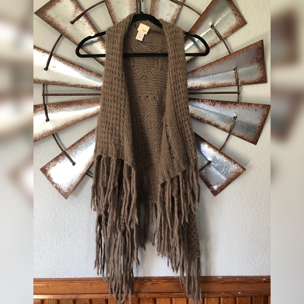 Daytrip Sweater Vest